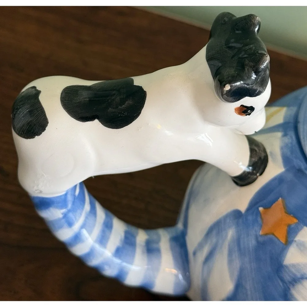Vintage Nursery Rhyme The Cow Jumped Over The Moon Ceramic Teapot